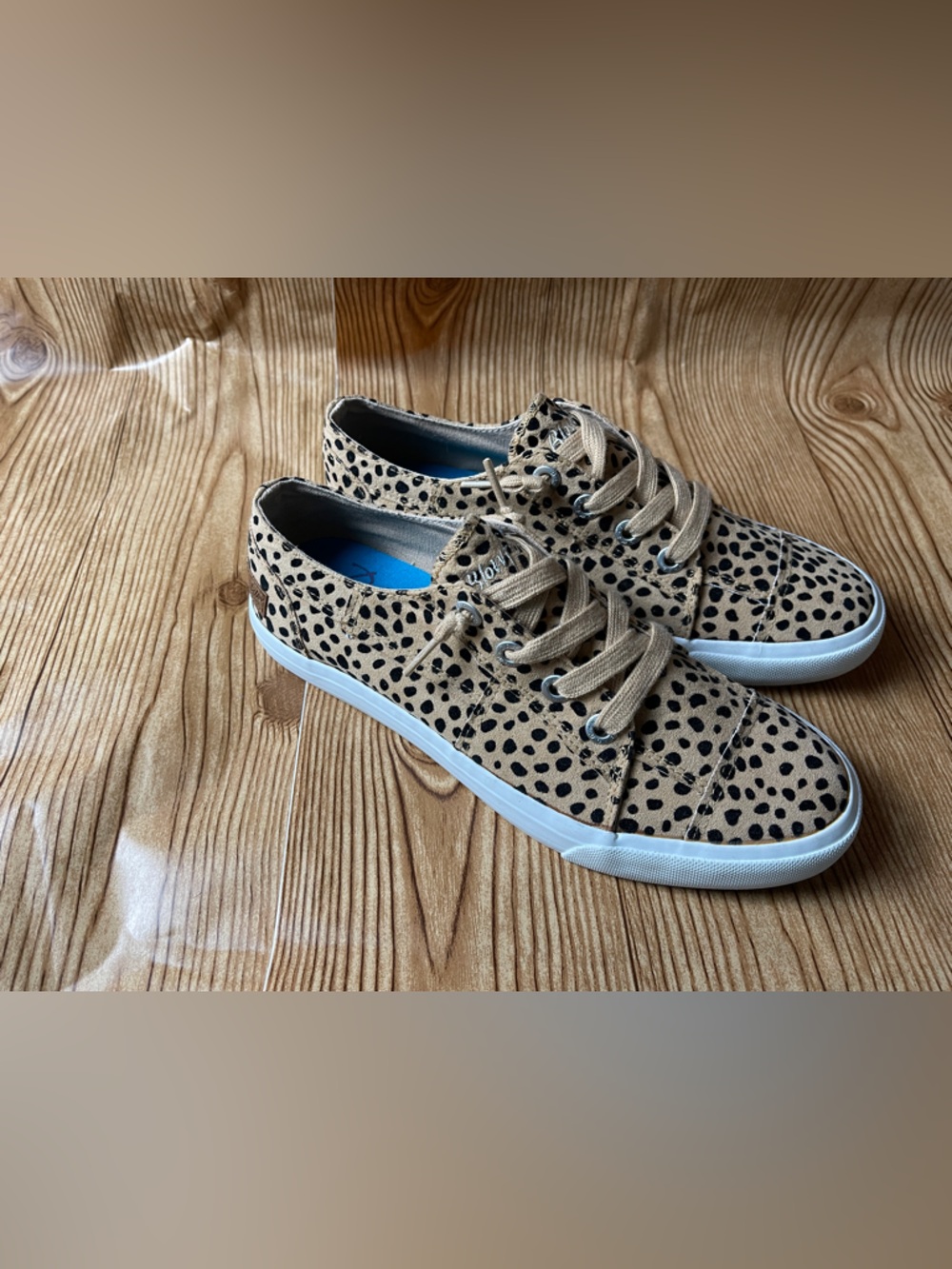 Blowfish Malibu Leopard Print Suede Women’s Lace-Up Sneakers Tan Blacks Size 9M